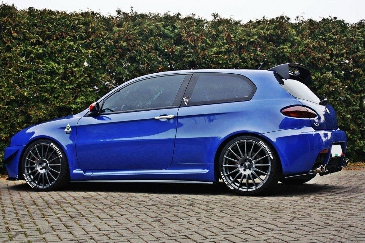 Side Skirts Diffusers  Alfa Romeo 147 GTA