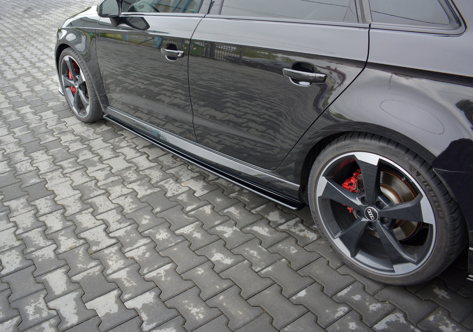 Side Skirts Diffusers Audi RS3 Sportback 8V Facelift