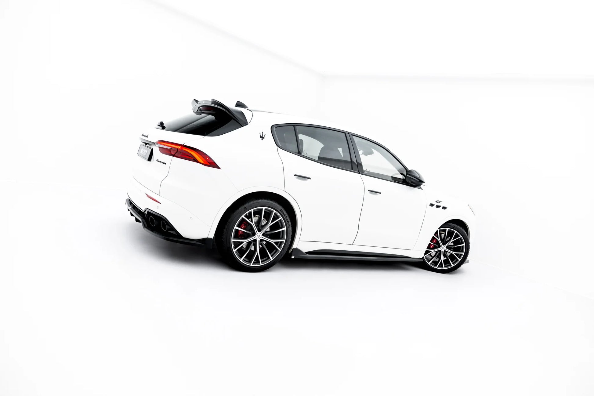 Side Skirts Diffusers Maserati Grecale GT / Modena Mk1
