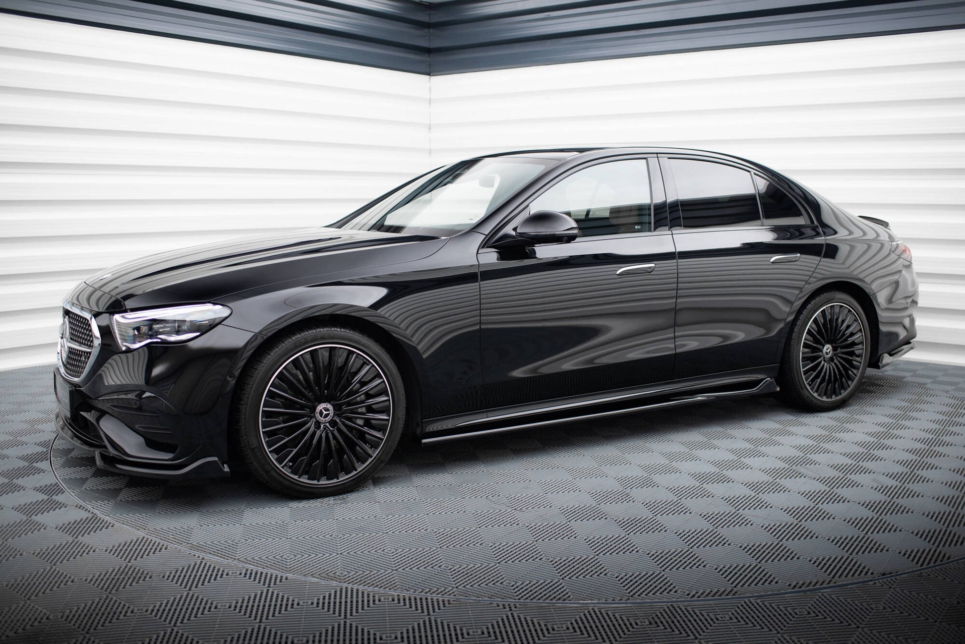 Side Skirts Diffusers Mercedes-Benz E AMG-Line Sedan / Estate W214