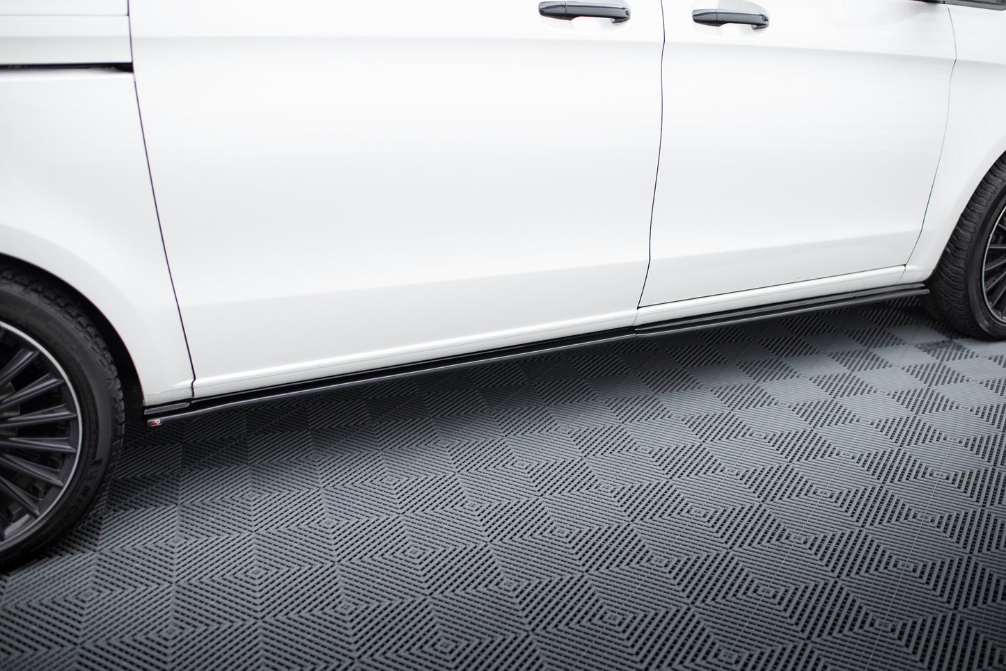 Side Skirts Diffusers Mercedes-Benz Vito Extra Long W447