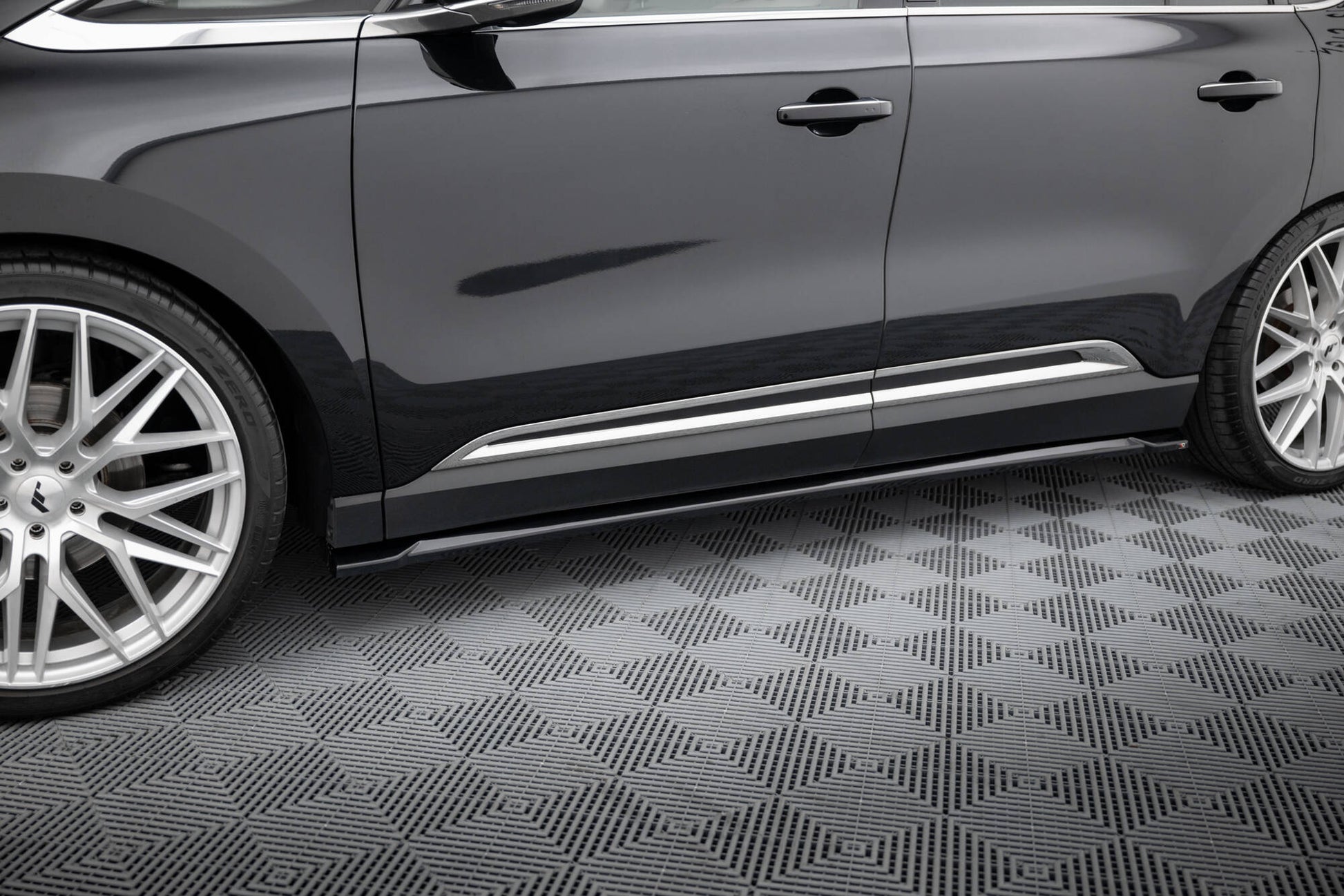 Side Skirts Diffusers Renault Espace Mk5