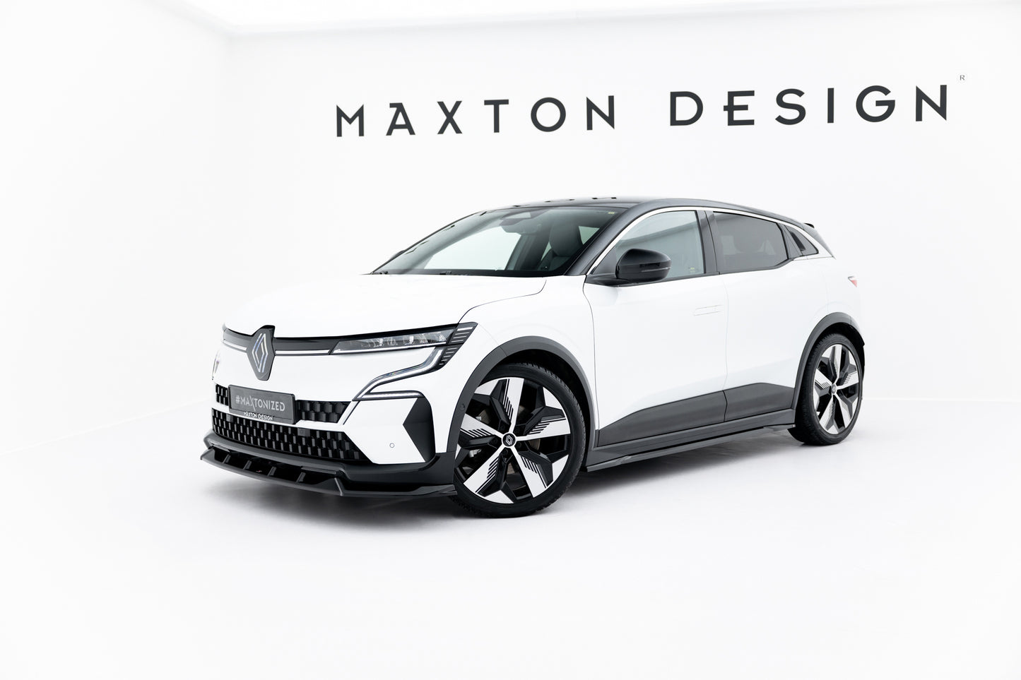 Side Skirts Diffusers Renault Megane E-Tech Electric Mk1