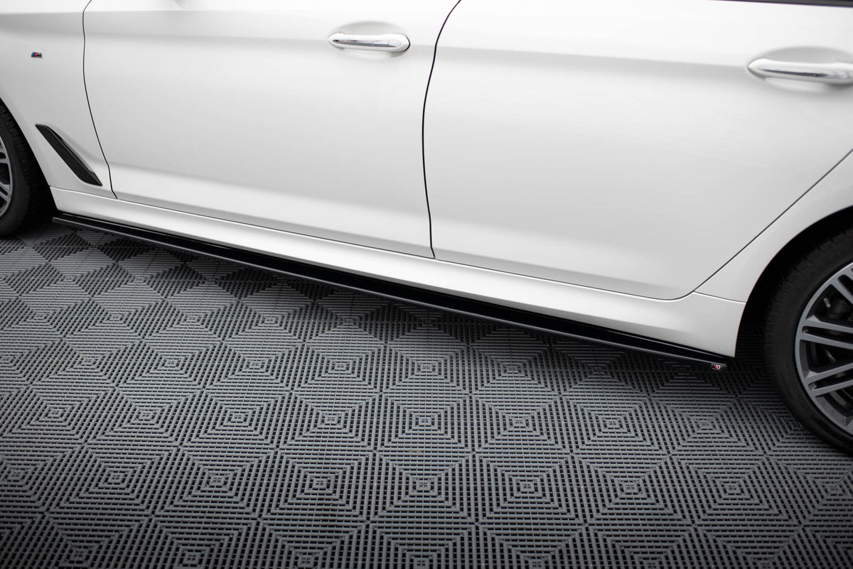 Side Skirts Diffusers V.1 BMW 5 M-Pack / M550d / M550i G30/ G31