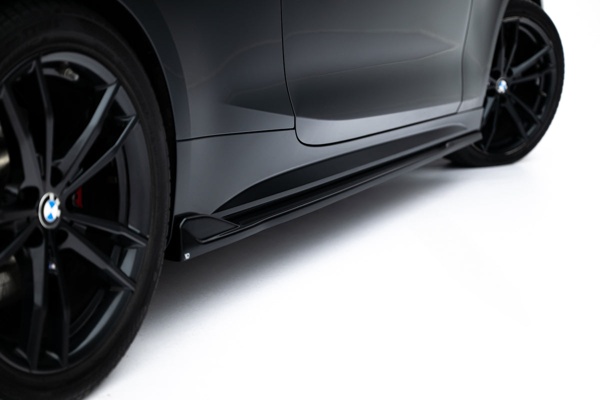 Side Skirts Diffusers V.2 BMW 4 M-Pack / M440i G22 / G23 / G22 Facelift / G23 Facelift