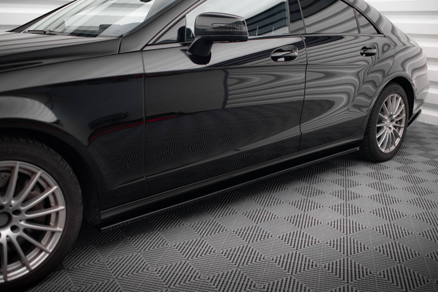 Side Skirts Diffusers V.2 Mercedes-Benz CLS C218 / C218 Facelift