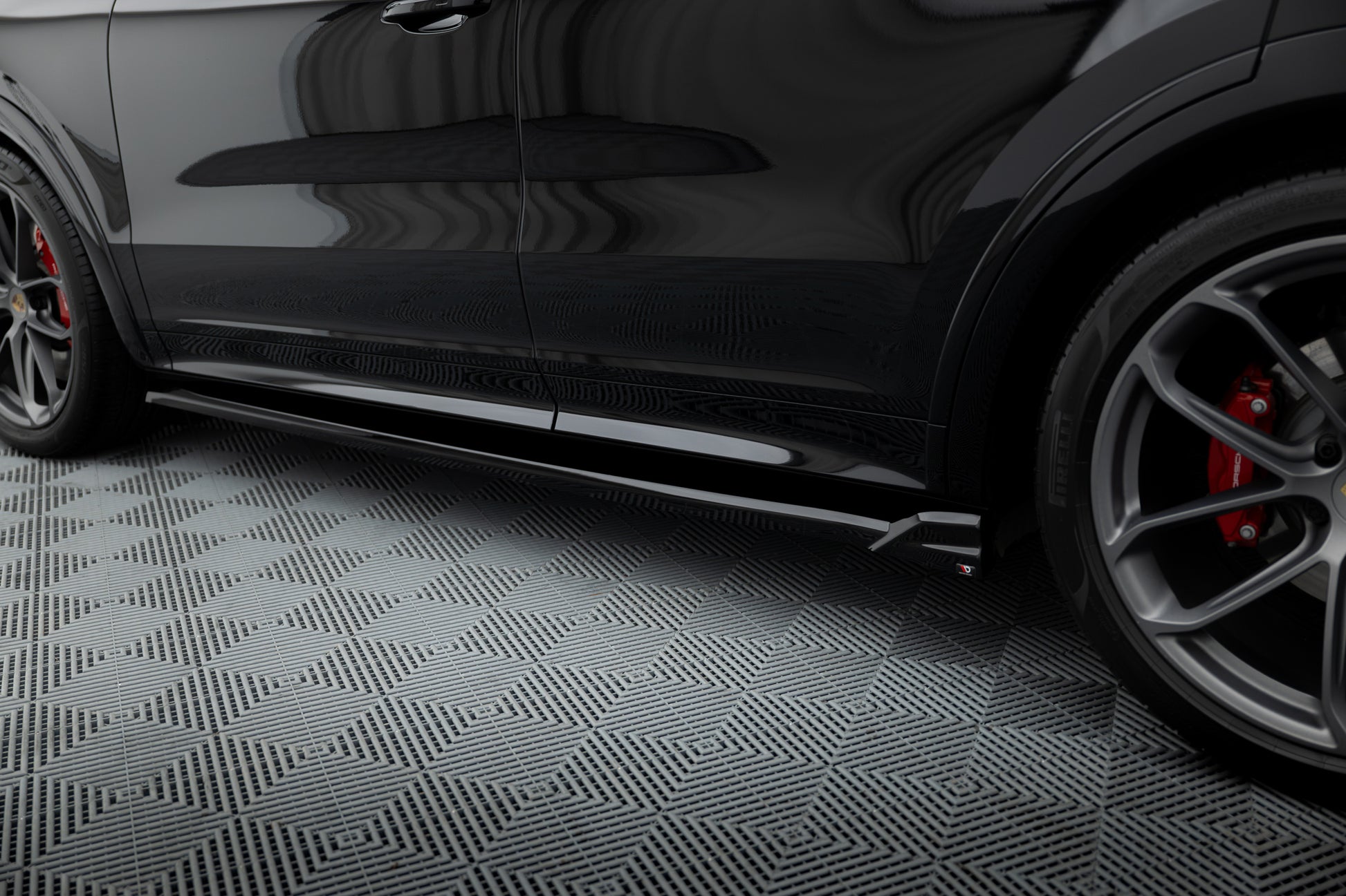 Side Skirts Diffusers Porsche Cayenne Sport Design Mk3 SUV / Coupe Mk3 Facelift