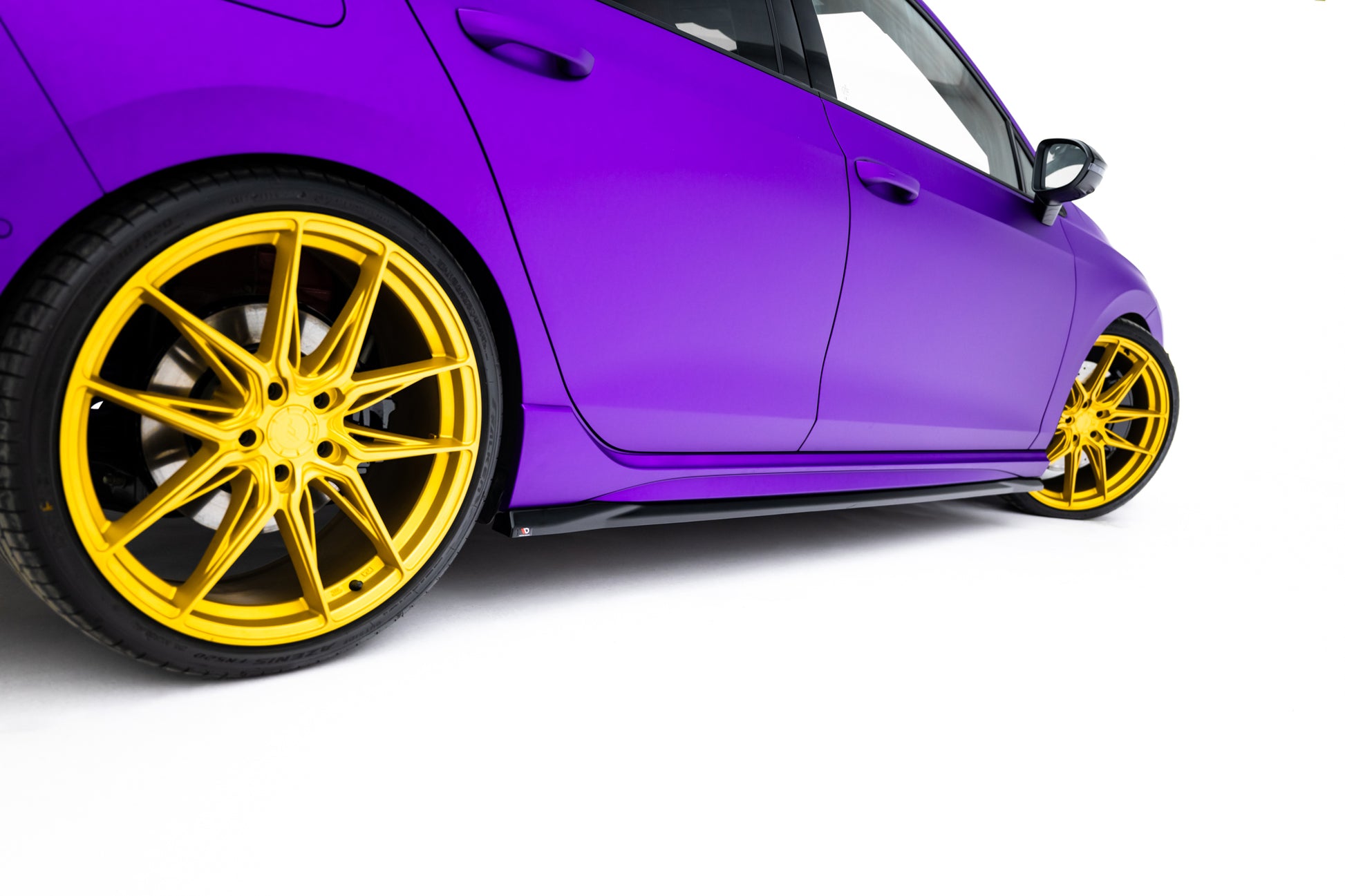 Side Skirts Diffusers V.5 Volkswagen Golf R Hatchback Mk8 / Mk8 Facelift