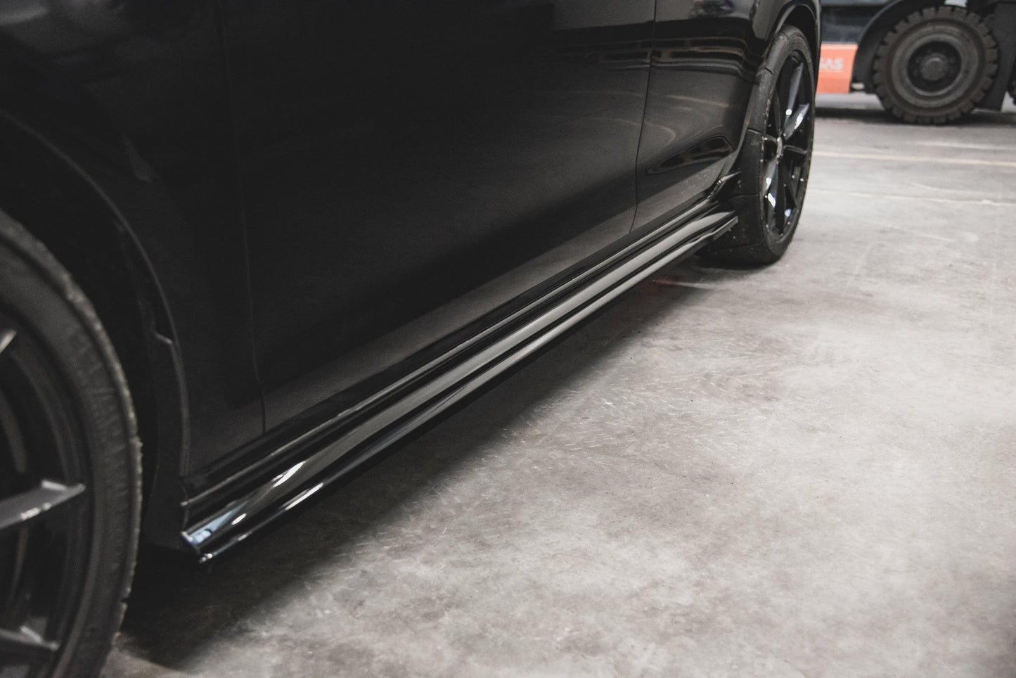 Side Skirts Diffusers Volkswagen Golf GTI TCR  Mk7