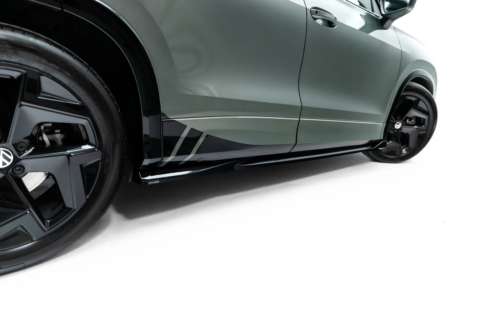 Side Skirts Diffusers Volkswagen Tayron R-Line Mk1