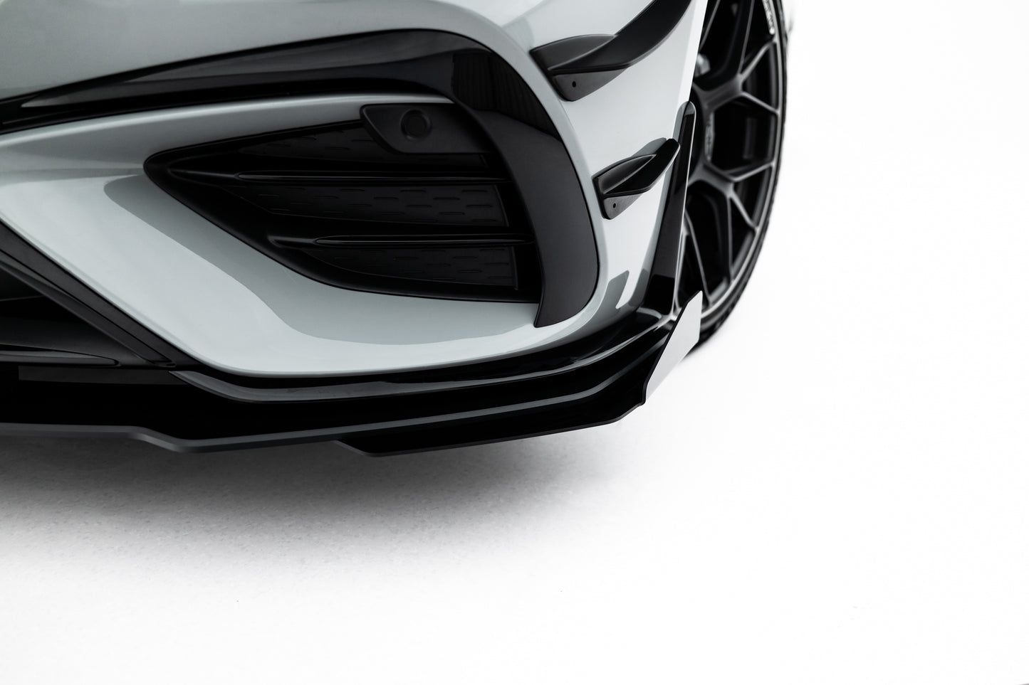 Street Pro Front Splitter + Flaps Mercedes-AMG CLE 53 Aero C236
