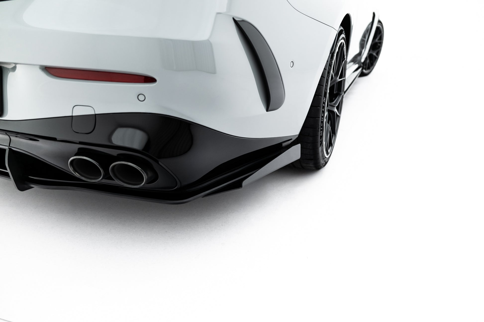 Street Pro Rear Diffuser + Flaps Mercedes-AMG CLE 53 Aero C236