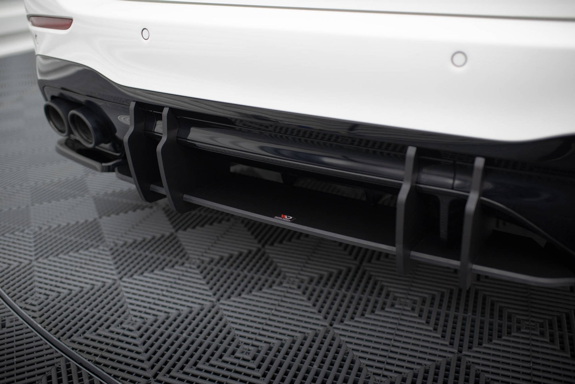 Street Pro Rear Diffuser Mercedes-AMG C 43 W206