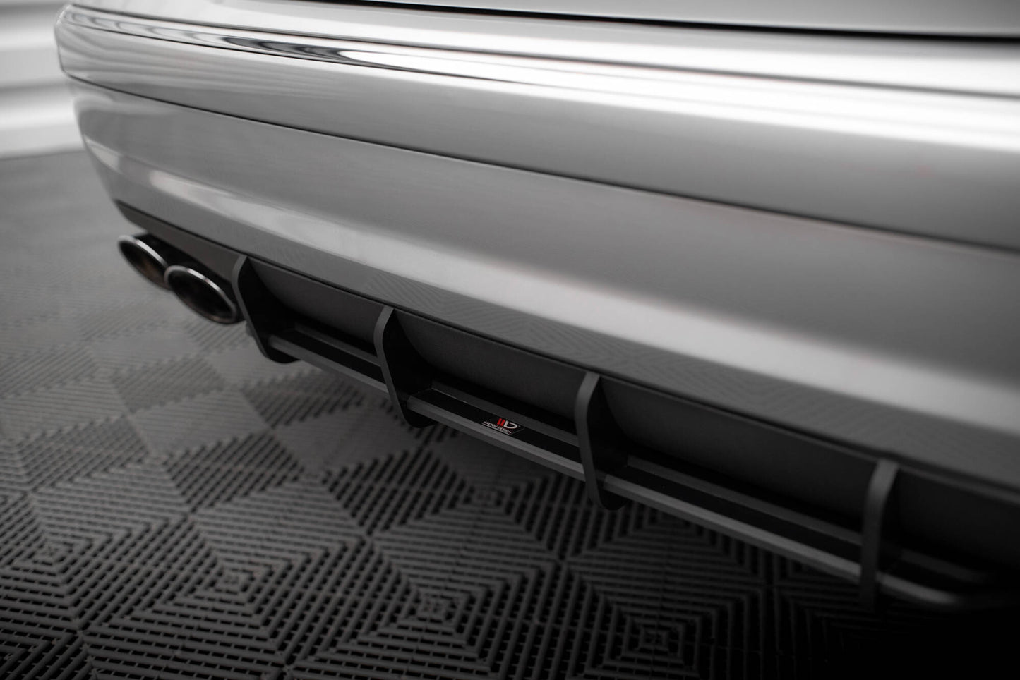 Street Pro Rear Diffuser Mercedes-Benz E 55 AMG W211