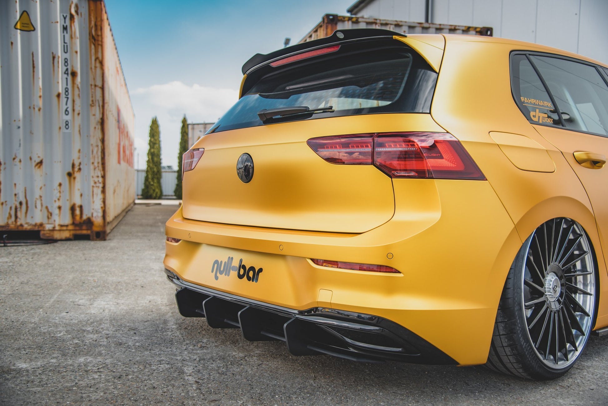Street Pro Rear Diffuser V.2 Volkswagen Golf Hatchback Mk8 / Mk8 Facelift