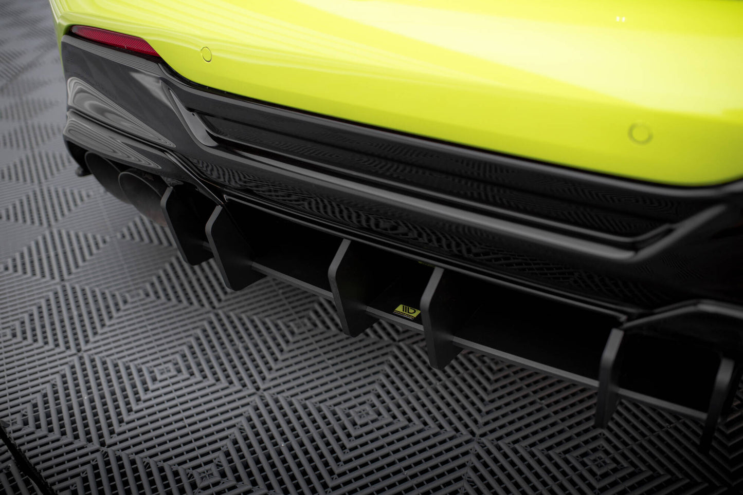 Street Pro Rear Diffuser V.4 BMW 1 M-Pack / M135i / 128ti F40