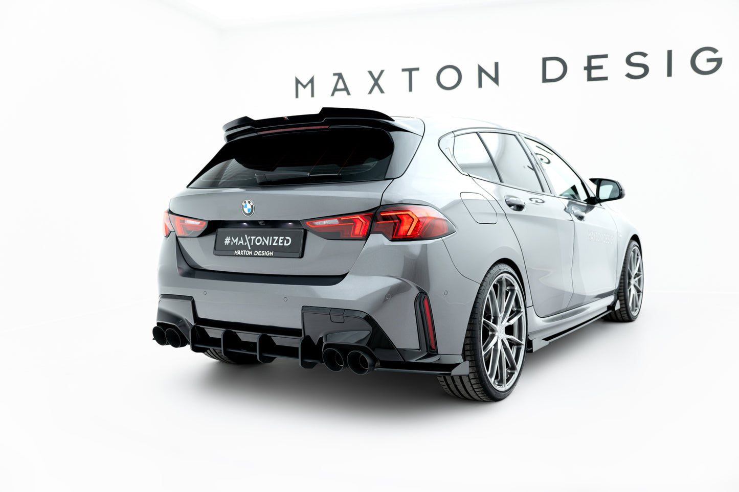 Street Pro Rear Side Splitters V.1 + Flaps BMW M135i F70