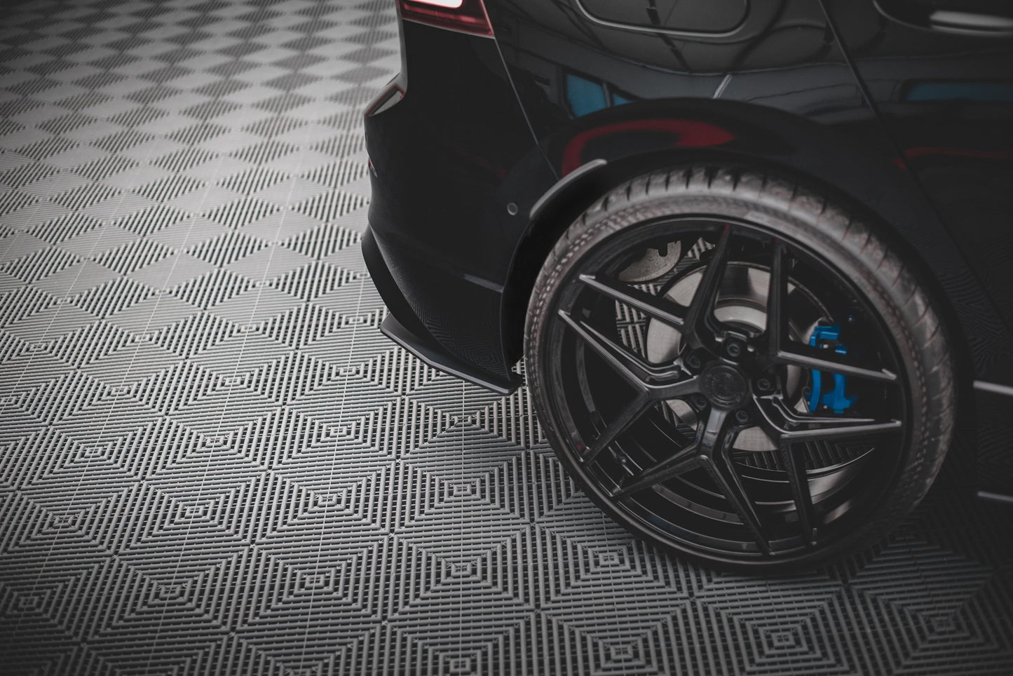 Street Pro Rear Side Splitters V.1 Volkswagen Golf R Hatchback Mk8 / Mk8 Facelift