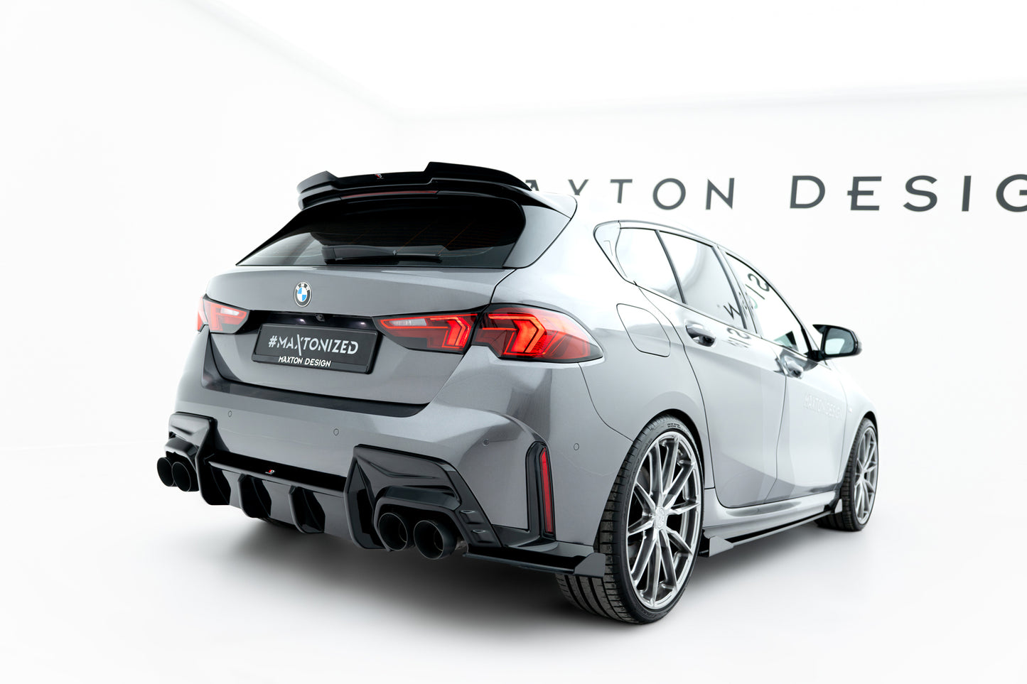 Street Pro Rear Side Splitters V.2 + Flaps BMW M135i F70