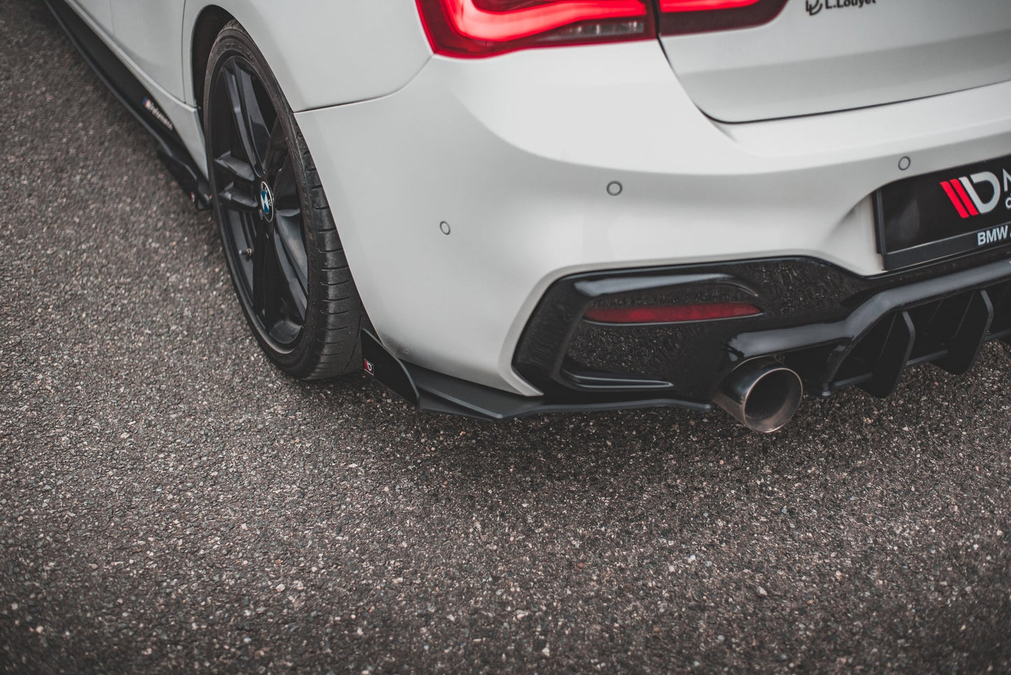 Street Pro Rear Side Splitters V.3 + Flaps for BMW 1 F20 M140i
