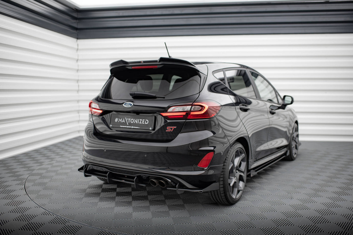 Street Pro Rear Valance + Flaps Ford Fiesta Mk8 ST