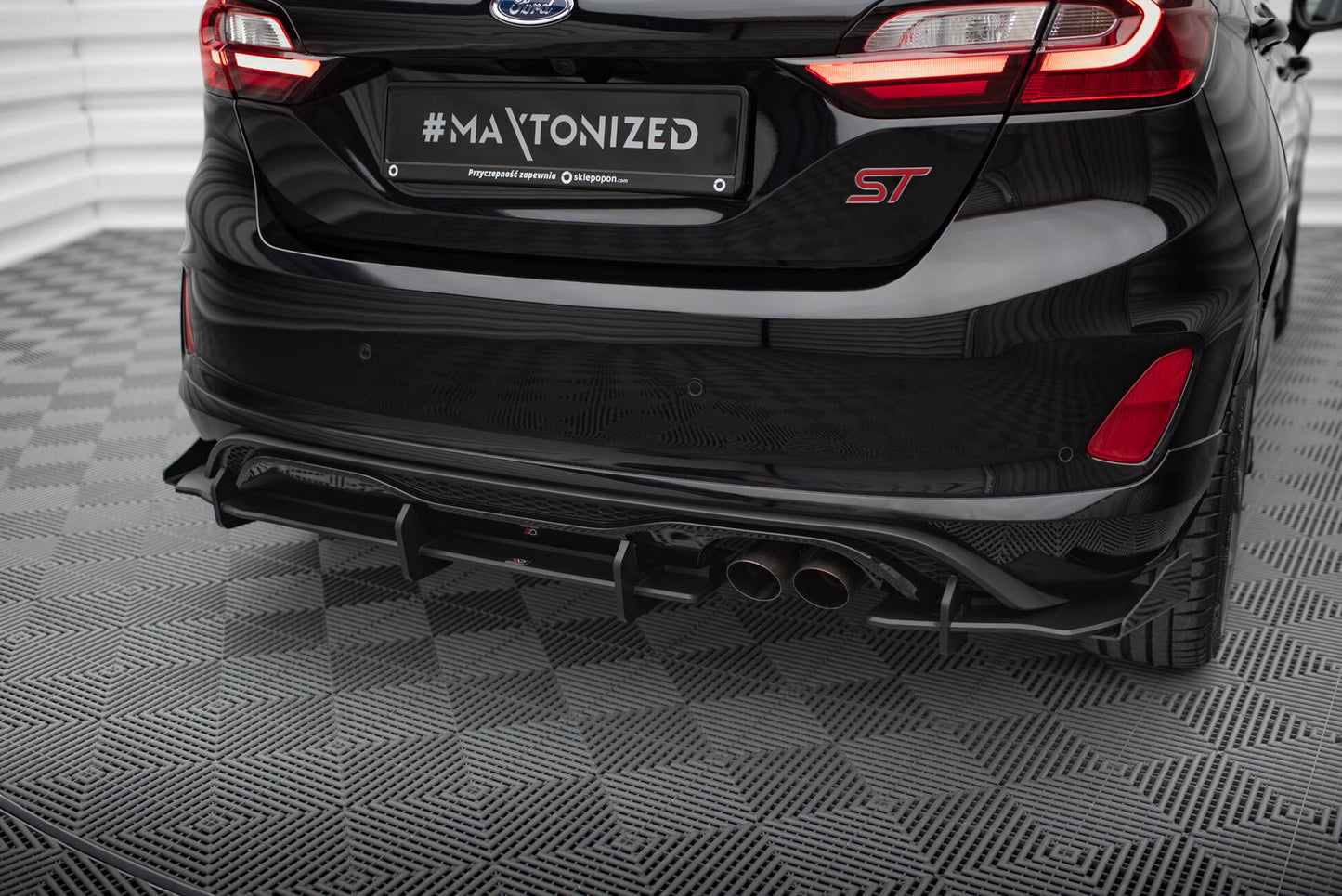 Street Pro Rear Valance + Flaps Ford Fiesta Mk8 ST