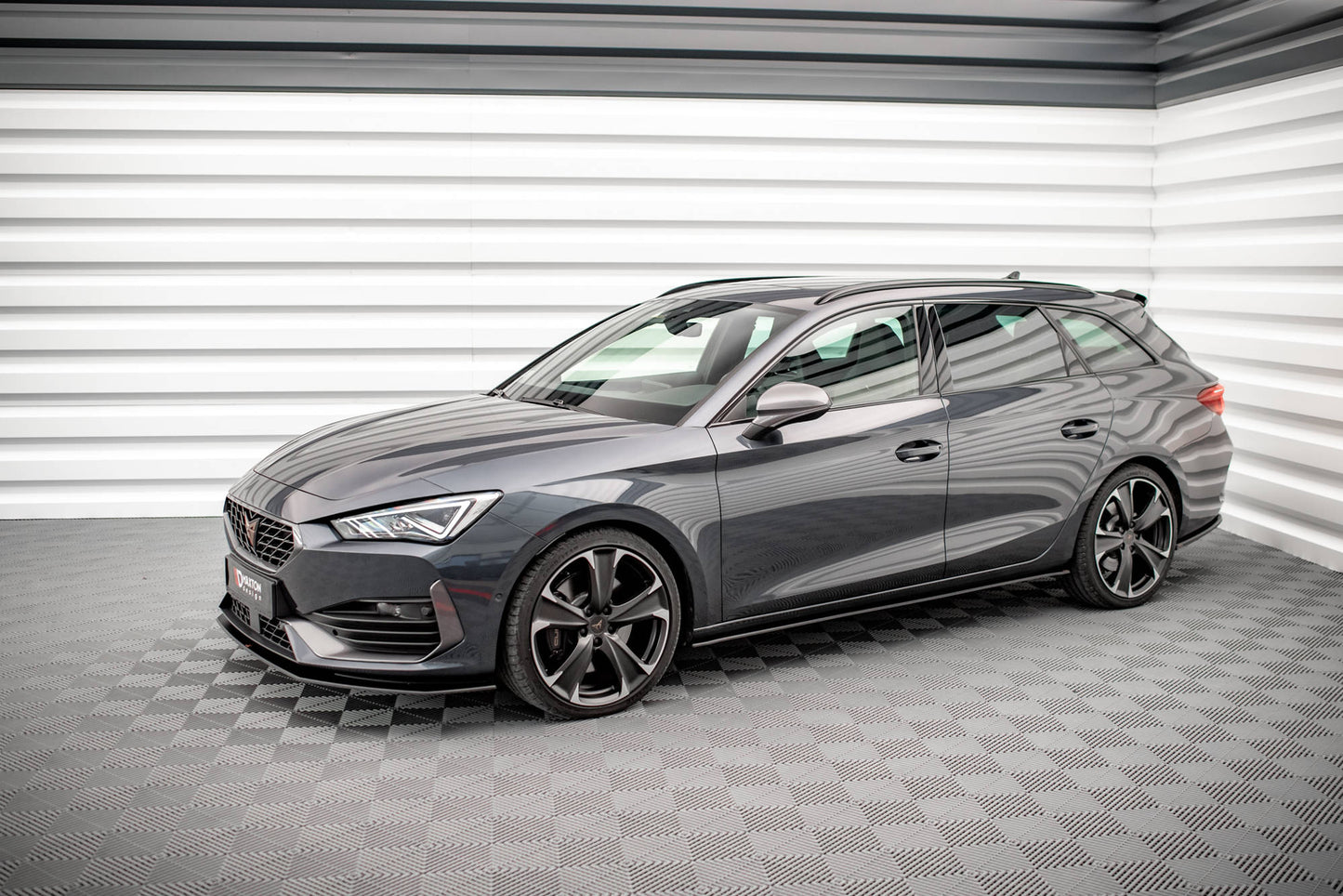 Street Pro Side Skirts Diffusers Cupra Leon ST / Hatchback Mk1 / Mk1 Facelift