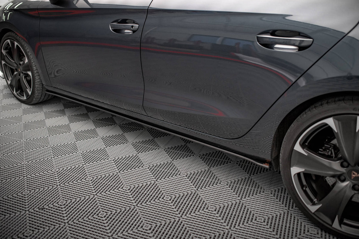 Street Pro Side Skirts Diffusers Cupra Leon ST / Hatchback Mk1 / Mk1 Facelift