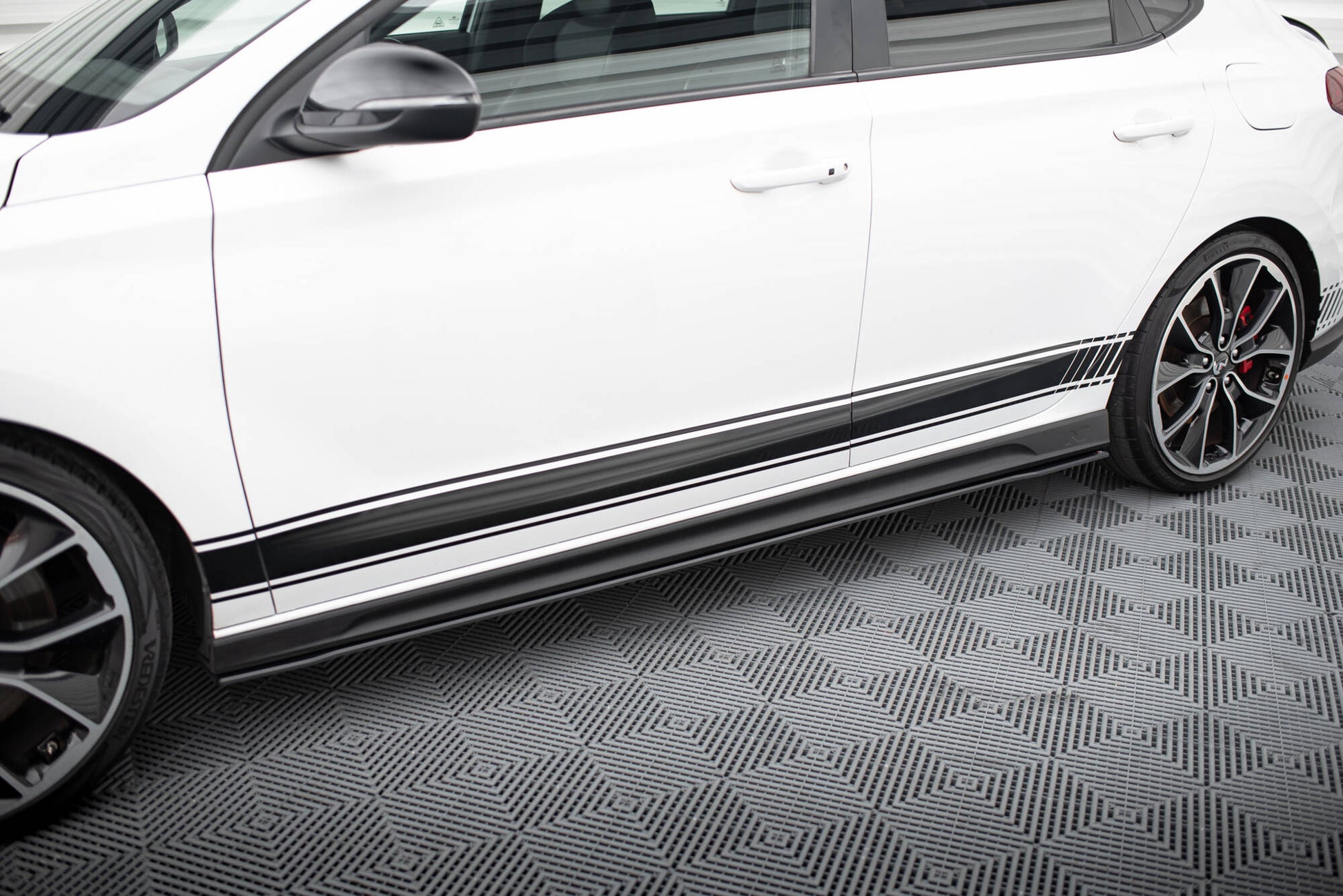 Street Pro Side Skirts Diffusers V.1 Hyundai I30 N / N-Line Hatchback / Fastback Mk3 / Mk3 Facelift