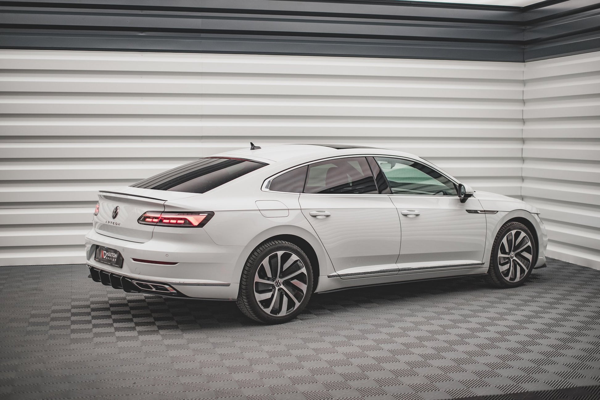 Street Pro Side Skirts Diffusers V.1 Volkswagen Arteon R/ R-Line Sedan / Shooting Brake Mk1 Facelift
