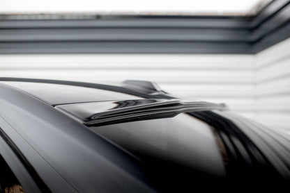 The extension of the rear window BMW 7 M-Pack / M760e / i7 M-Pack G70